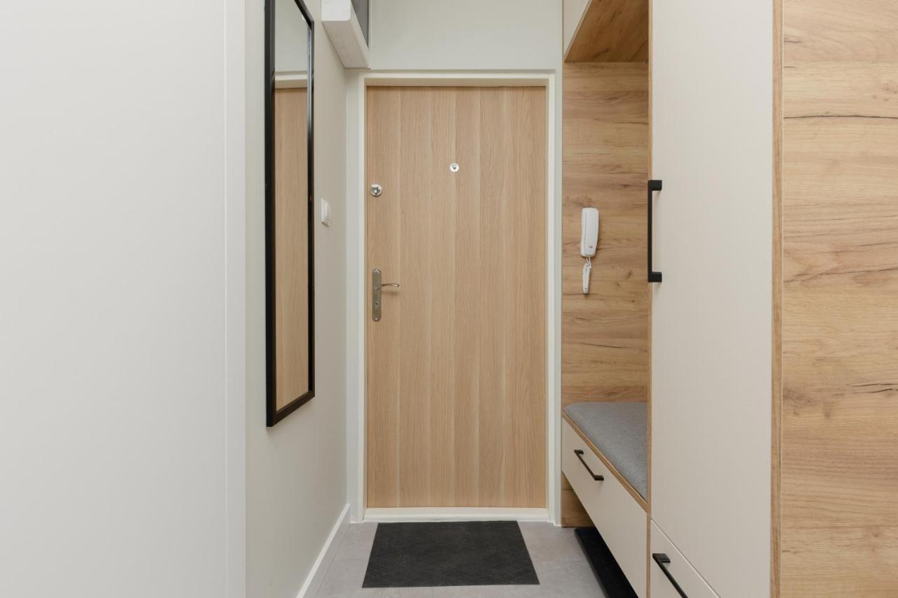 Aleja Jana Pawla II Studio Warsaw By Noclegi Renters Экстерьер фото